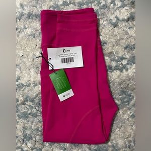 NWT Zyia Party Pink Pocket Light n Tight Size 4 Hi Rise Capri
